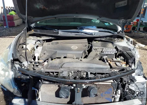 2015 Nissan Altima 2.5/2.5 S/2.5 Sl/2.5 Sv из США, поврежденный, VIN 1N4AL3AP7FN886280